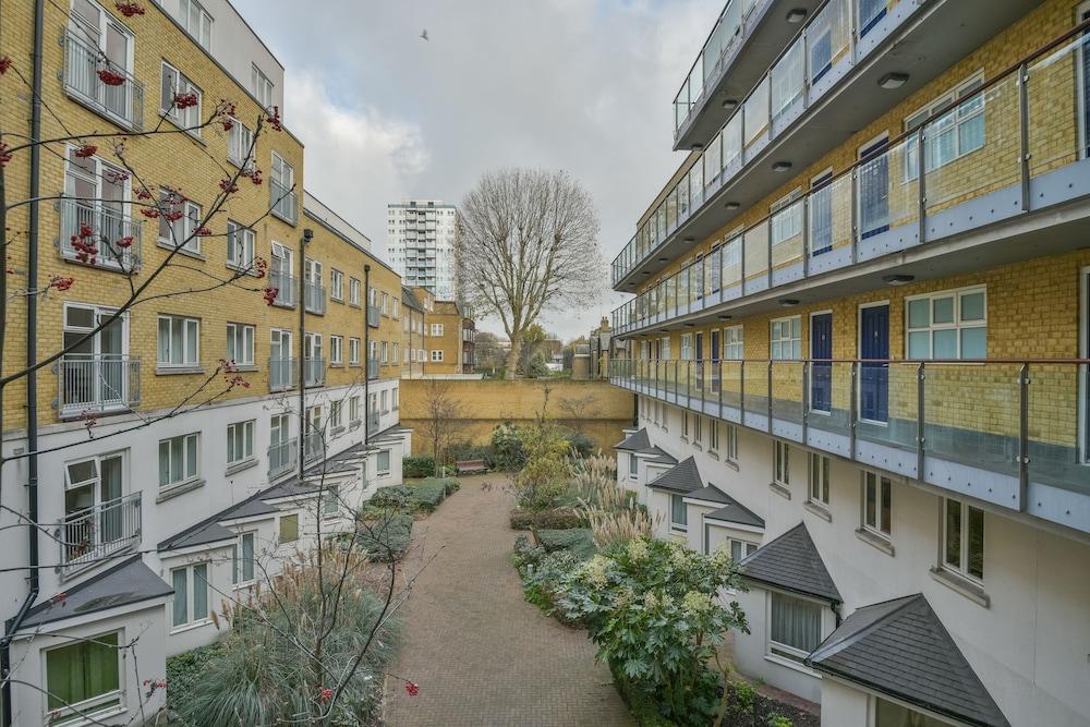 Marlin Apartments Commercial Road - Limehouse Londres Exterior foto