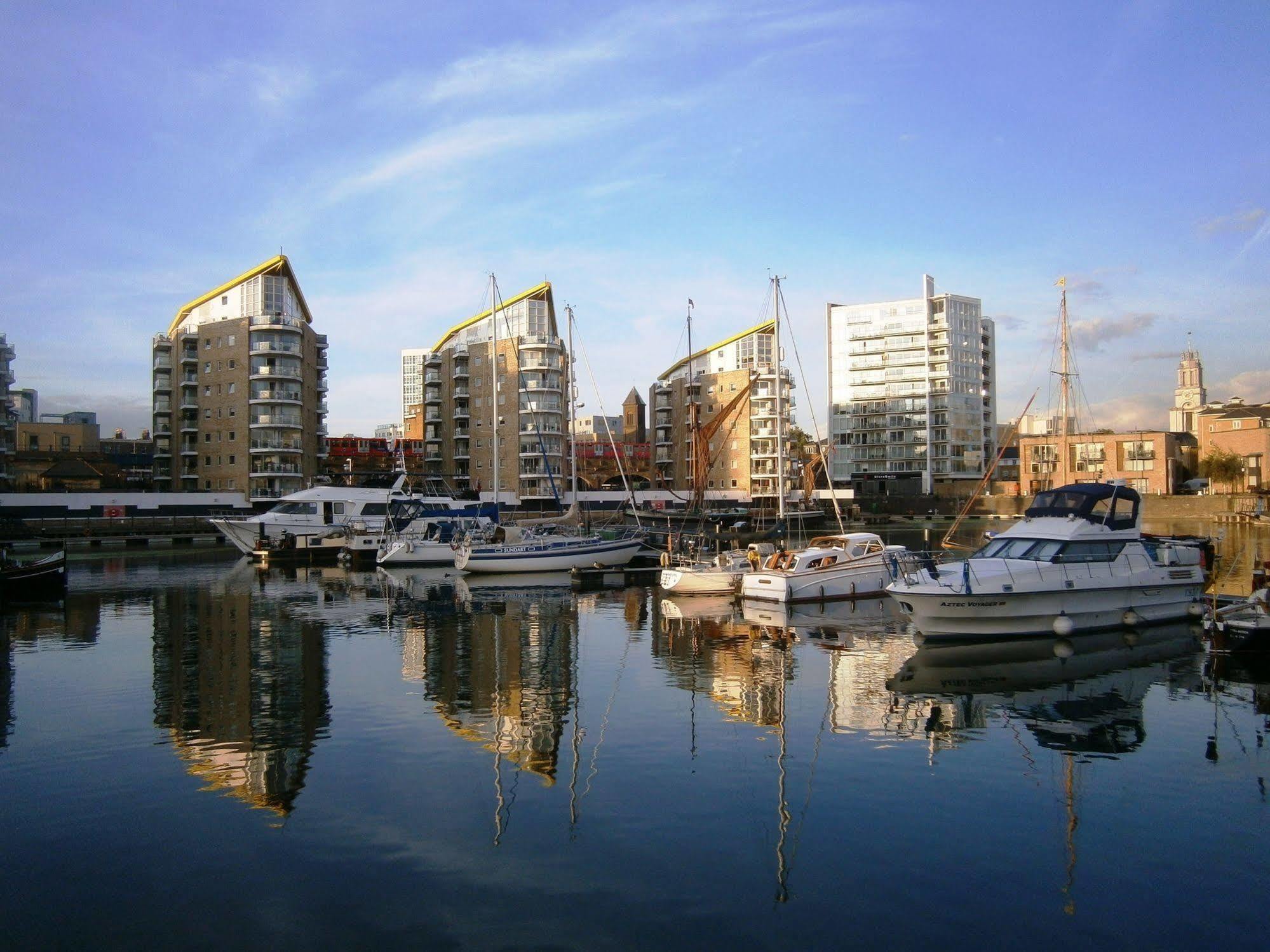 Marlin Apartments Commercial Road - Limehouse Londres Exterior foto
